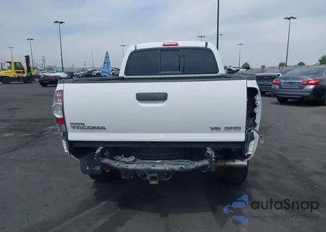 2009 Toyota Tacoma Base V6 z USA, uszkodzony, nr VIN 3TMMU52N79M014709
